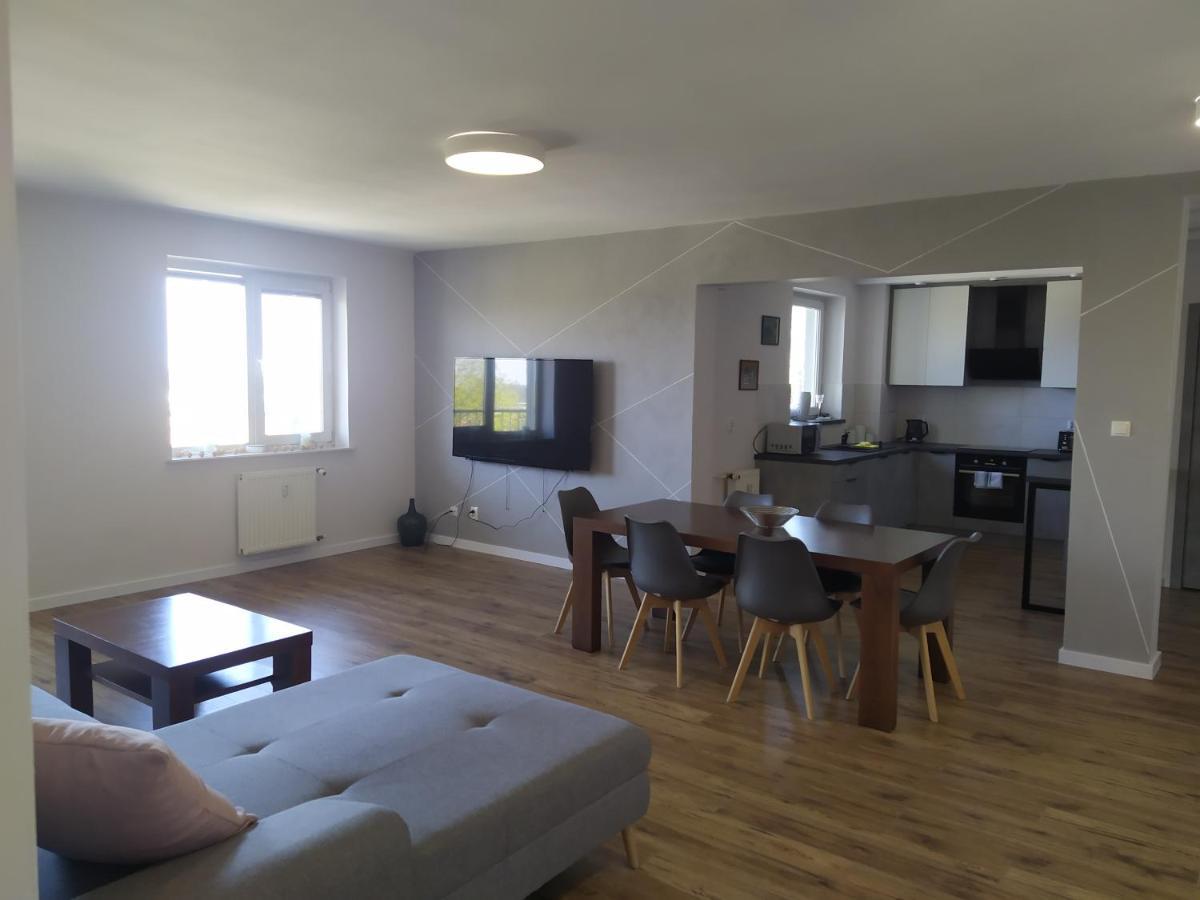 Apartament Miedzyzdrojeアパートメント エクステリア 写真